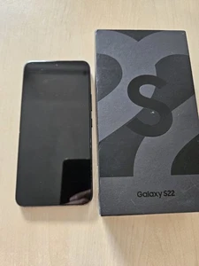 Samsung Galaxy S22 256Gb Désimlocké - Photo 1/7