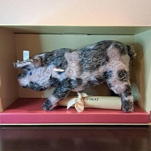 Steiff 1926 Spotted Pig Replica with Certificate & Box Sound No.127 - Picture 1 of 17