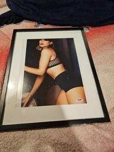 Klohe Kardashian Autographed Framed 11x14 Color Photo Psa - Picture 1 of 3