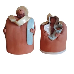 Mary Joseph and Baby Jesus Art Pottery signed Silvia Rivera 1985 (Broken Halo) - Imagen 1 de 16