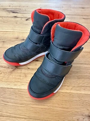 Botas impermeables Sorel para niños, talla US 13 Foto 1 de 4