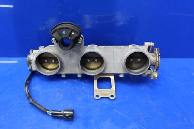 Carrocerías de acelerador 99-04 Triumph Sprint 955i 955 RS TPS probado OEM Foto 1 de 4