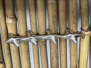 SIGNED VINTAGE TAXCO MEXICO STERLING SILVER XXXX KISSES BEAUTY LOVE PIN BROOCH - Picture 1 of 8