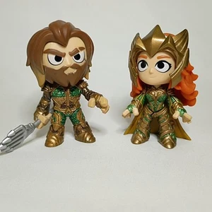 Funko DC Justice League Mystery Mini Aquaman and Mera Set Cake Toppers 2” - Bild 1 von 24