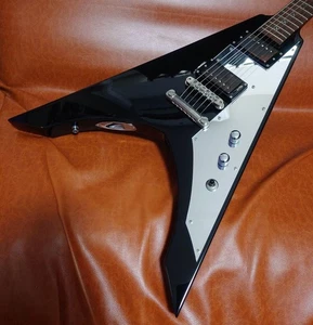 Electric Guitar LTD Ninja V Michael Amott Signature Model Black - Picture 1 of 12