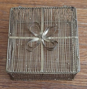 **Pier 1 Vintage Wire Basket W/Bow 7"×7"×3"** - Picture 1 of 2