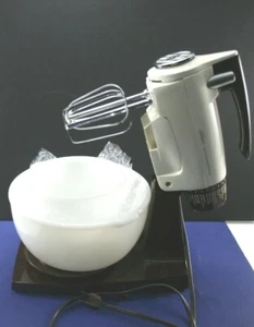 Vtg 1950s 12 Speed Sunbeam Mixmaster Vista Stand Mixer w/Light 2 Bowls 2 Beaters - Picture 1 of 10