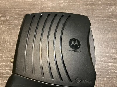 Motorola model SB5120 SurfBoard Cable Modem - Image 1 of 4