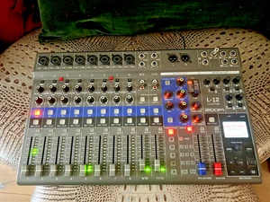 Zoom LiveTrak L-12 Digital Mixer Recorder - Picture 1 of 4