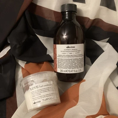 Davines Alchemic Shampoo Copper 280 ml. Shampoo New With Free Small Conditioner - Image 1 of 4