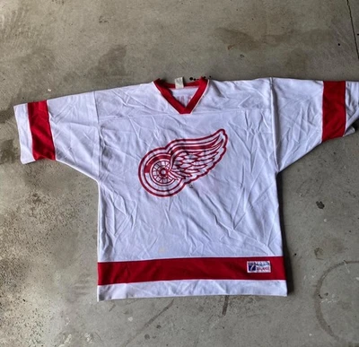 Vintage Logo 7 NHL Detroit Red Wings Brendan Shanahan Hockey Jersey Size 2XL - Image 1 of 4