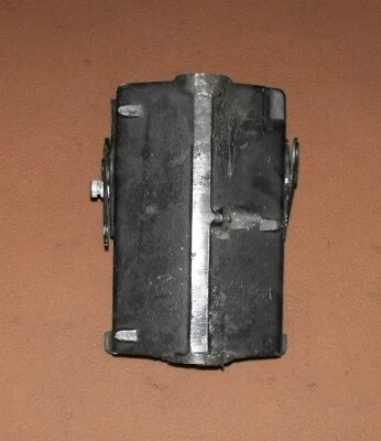 Force 70 HP 2 Stroke Swivel Bracket Assembly PN 819128 Fits 1991-1998 - Image 1 of 4