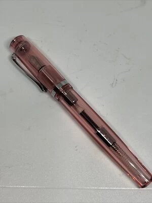 Nueva Pluma Estilográfica Montegrappa EE. UU. Punto Iridio Artista Serie Cristal Rosa  Foto 1 de 4