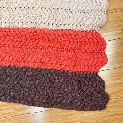 复古大号钩针阿富汗毯子橙色棕色 46 英寸 X 52 英寸秋季 20 世纪 70 年代 — 第 1/4 张图片