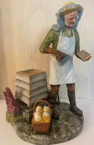 Figura Royal Doulton Prestige 12" HN5197 The Bee Keeper No. 21 de 200 HN 5197 - Imagen 1 de 18