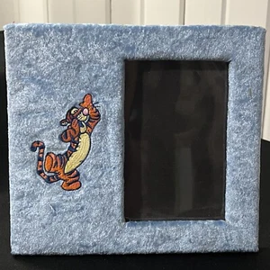 Vintage Winnie Puuh 3,5"x 5,5" Blau Bilderrahmen Hüpfender Tigger - Bild 1 von 3