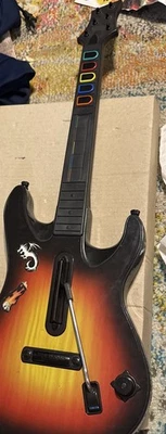 Controlador inalámbrico Guitar Hero Sunburst PS2 rojo octano 95449.805 sin cubierta de batería Foto 1 de 4