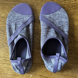Fitkicks Schuhe Damen groß lila flach Yoga minimalistischer Komfortschuh - Bild 1 von 6