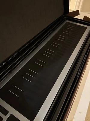 **ROLI Seaboard RISE 2 MIDI Controller Keyboard – Touch Responsive MPE Synth Pad - Image 1 of 4