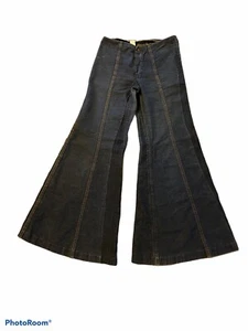 True Vintage Pantasies Denim Bell Bottoms Jeans Women's 7/8 Huge 17" Leg Opening - Picture 1 of 8