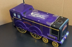 Lata de tren 9x3x4 Cadbury Finger Minis - Imagen 1 de 9