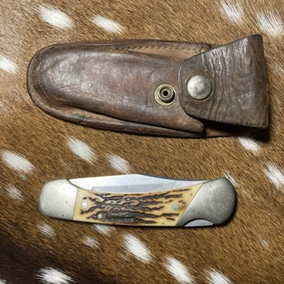 Vintage Western USA 542 F  Lockback  Pocket Knife with Leather Sheath - Image 1 of 4