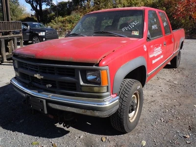 1988-1997 Chevrolet C3500 Front Differential Carrier 4.10 Ratio Opt GT5 OEM - Image 1 of 2