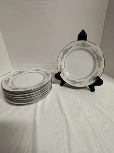 Noritake Melissa Set of 8 White & Gray Floral6 1/4" Dessert Bread Plates # 3080 - Picture 1 of 5