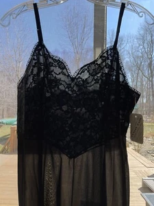 Vintage VANITY FAIR Lace Trim Slip Original Tags Size 36 1960 - Picture 1 of 6