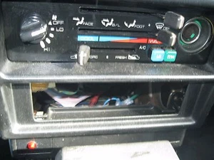 86 TOYOTA MR2 CLIMATE HEATER AC TEMPERATURE CONTROL SWITCH - Picture 1 of 5