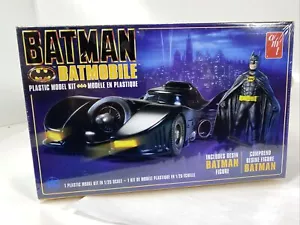 BATMOBILE con figura de Batman de resina - AMT Batman 1989 modelo escala 1/25 #AMT1107M/12 - Imagen 1 de 8