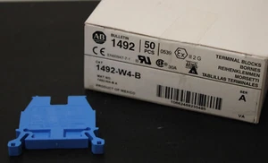 NEW Lot of 50 NOS 1492-W4-B  Allen Bradley Blue Terminal Block Series A 600V - Picture 1 of 4