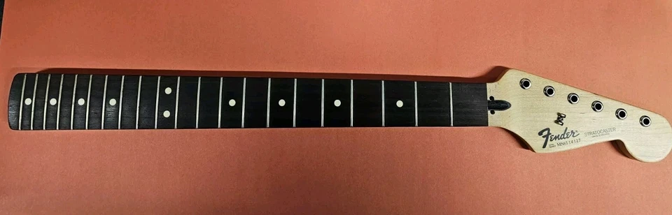 Fender Stratocaster Neck 1996. E2 - Image 1 of 4
