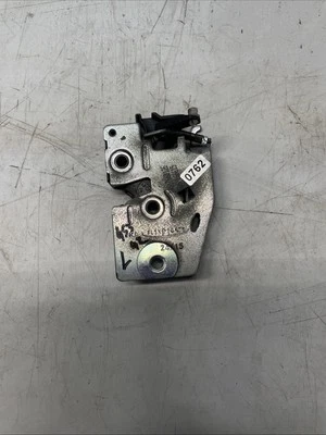 Cerradura puerta smart fortwo lado pasajero izquierdo 4537201700 mk3 453 2014-2019 Foto 1 de 2