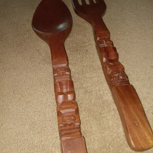 Vintage 22" Carved Wooden Fork and Spoon Wall Hangings Totem Tiki Mid Century - Picture 1 of 8