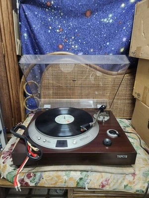 Vintage Denon DP-1200 Turntable Restored w/ New Stylus Works Perfectly Japan - Image 1 of 4