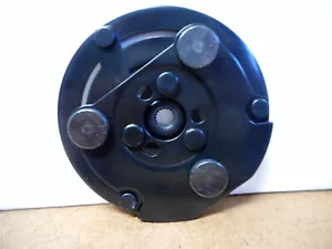TRS090 REPLACEMENT SANDEN COMPRESSOR HUB FOR SPLINED SHAFT 105 mm EARLY UNITS - Bild 1 von 3