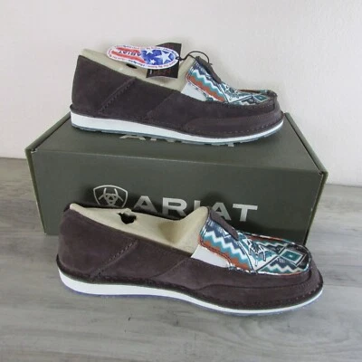 Mocasines sin cordones Ariat Cruiser Chimayo para mujer gamuza chocolate/turquesa Río Arriba Foto 1 de 4