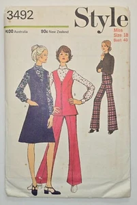 Style 3492 Pinafore/Tunic/Blouse/Trousers Size 18 UNCUT Paper Sewing Pattern - Picture 1 of 3