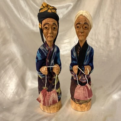 Mid 20th Century Tau Tau Tribe Toraja South Sulawesi Indonesian Wood Sculpture Foto 1 de 4