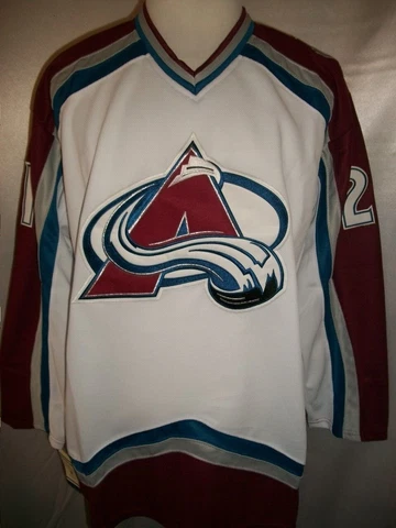 Peter Forsberg Colorado Avalanche White "1997-2007 Throwback" CCM NHL Jersey Cover