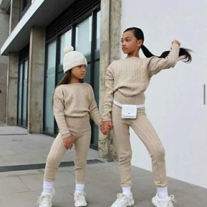 Girls Lounge Wear Set Knitted Long Sleeve Elasticated Waist Two Piece Co-Ord Set - Picture 1 of 13