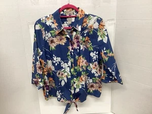 Chico's No Iron Blue Floral Tie Front Womans Button Down 3/4 sleeve Shirt Size 2 - Picture 1 of 12