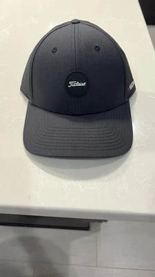 Nuevo con etiquetas Sombrero de Golf Titleist Laguna Cool Malla Forro Repelente al Agua Serie T Nuevo Foto 1 de 4