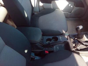 MITSUBISHI TRITON FRONT SEAT LH FRONT (BUCKET SEAT TYPE), MN, CLOTH 08/09-04/15 - Picture 1 of 2