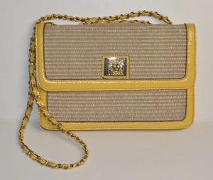 NOS VTG Anne Klein AK Löwenkopf kleine Handtasche Schultertasche in gelb und Mesh - Bild 1 von 3