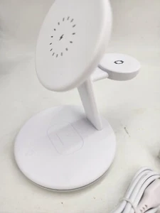 Magnetic 3 in 1 Wireless Charging Station W309 Compatible With Iphone - Picture 1 of 6