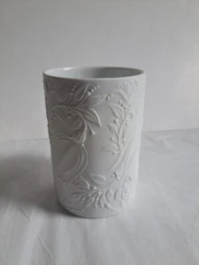 Bjorn Wiinblad for Rosenthal White Matte Porcelain Vase RARE Embossed Catch All - Picture 1 of 13