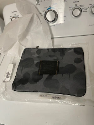 Coach - NWT Large Multifunctional Pouch With Camo Print $150 - Image 1 of 4