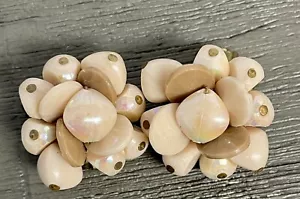 Gold Tone Ivory, Brown Color Acrylic Bead Cluster Round Clip On Earrings Vintage - Picture 1 of 5